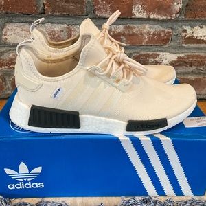 Adidas Men’s NMD_R1 shoes Ecru Tint size 11 GX9528